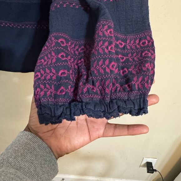 Free People Navy and Burgundy Embroidered Peasant Top size L Boho Casual - Picture 11 of 14